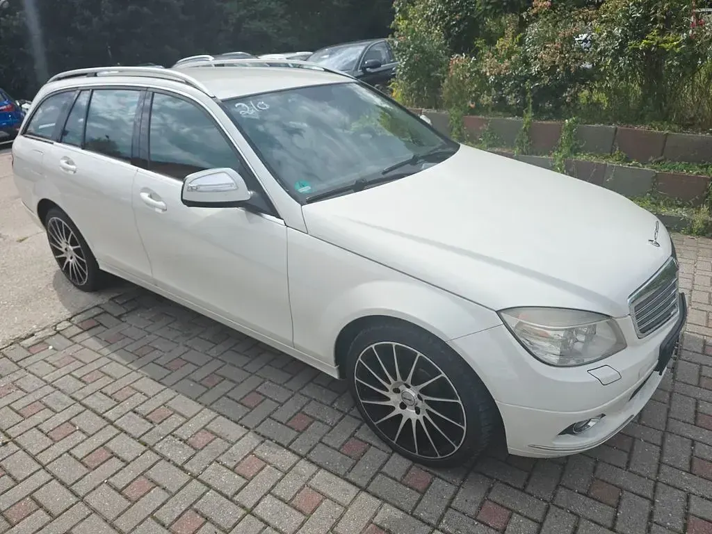 Gebraucht Mercedes C230 204 PS (150 kW) 2007 Weiß Kombi