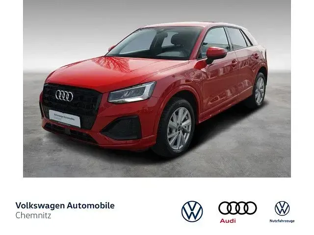 Second-hand Audi Q2 Advanced 150 CP (110 kW) 2026 Roșu SUV