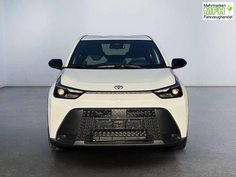 Neu Toyota Aygo X Comfort 116 PS (85 kW) 2026 Super white SUV