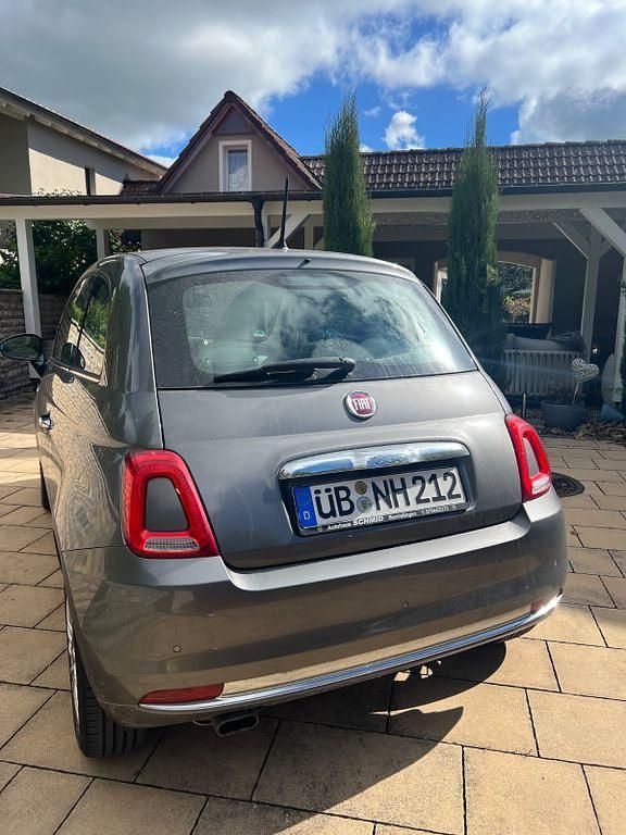 Grau Gebraucht 2016 Fiat 500 Lounge Kleinwagen | 7.200 € (Guter Preis) - Bild 1/4