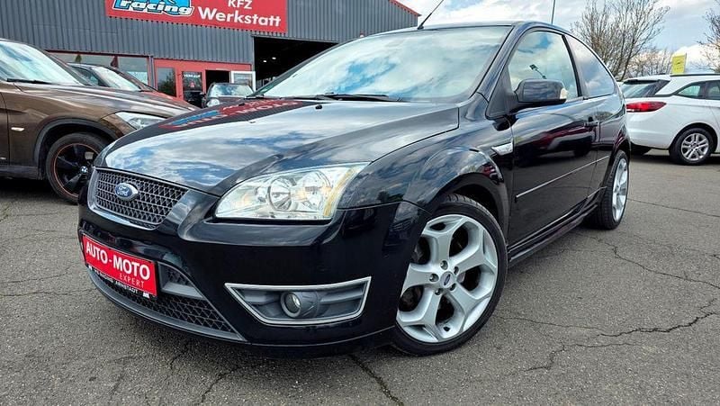 Gebraucht Ford Focus ST 226 PS (166 kW) 2006 Schwarz Limousine