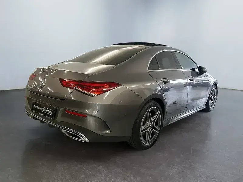 Gebraucht Mercedes CLA200 AMG 163 PS (119 kW) 2023 Grau Coupé