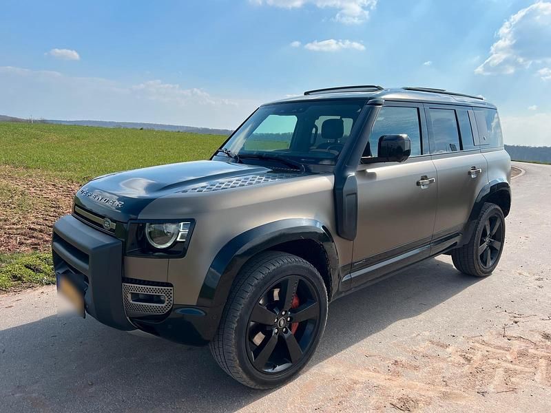 Gebraucht Land Rover Defender 400 PS (294 kW) 2022 Braun SUV