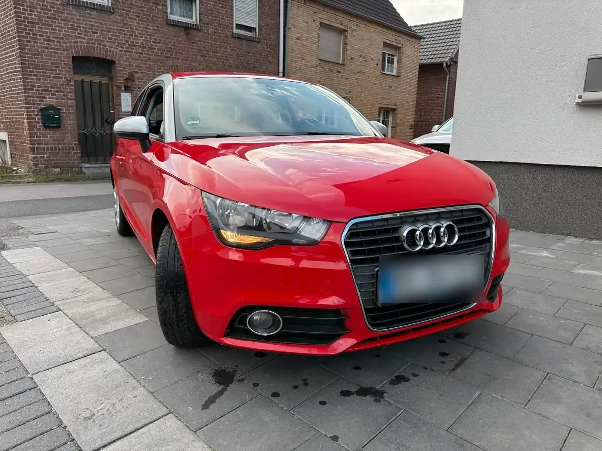 Second-hand Audi A1 86 CP (63 kW) 2013 Roșu Hatchback