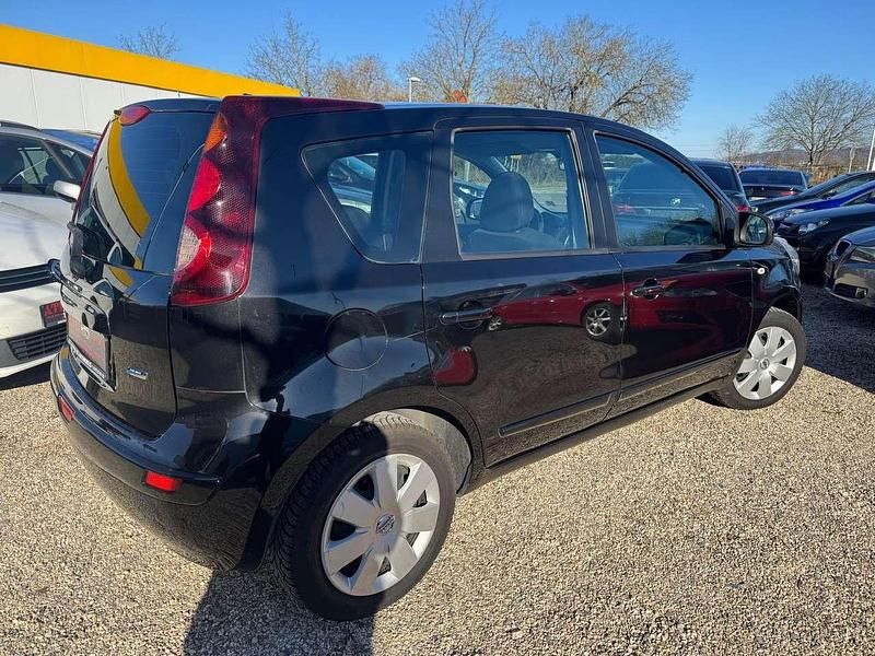 Gebraucht Nissan Note Acenta 88 PS (64 kW) 2010 Black (m) Van / Kleinbus