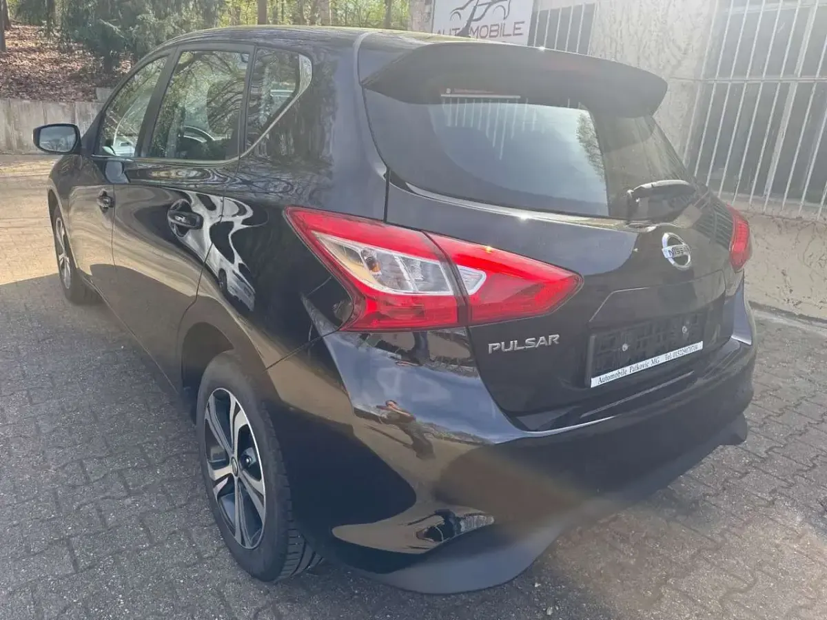 Gebraucht Nissan Pulsar Acenta 116 PS (85 kW) 2018 Schwarz Kleinwagen