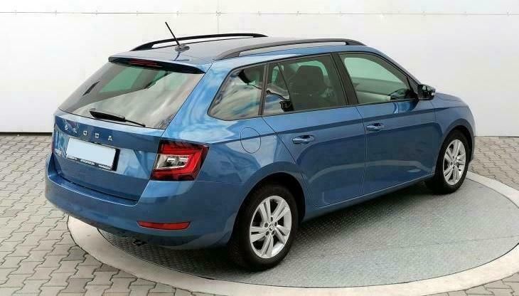 Gebraucht Skoda Fabia Style 95 PS (69 kW) 2021 Titanblau metallic Kleinwagen