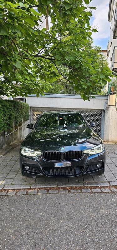 Schwarz Gebraucht 2015 BMW 340 M Sport Kombi | 24.800 € (Fairer Preis) - Bild 1/4