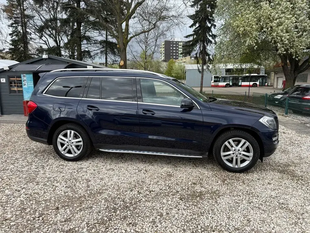Gebraucht Mercedes GL350 258 PS (189 kW) 2015 Blau SUV