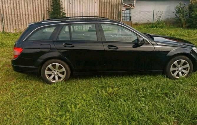 Gebraucht Mercedes C220 170 PS (125 kW) 2010 Schwarz Kombi