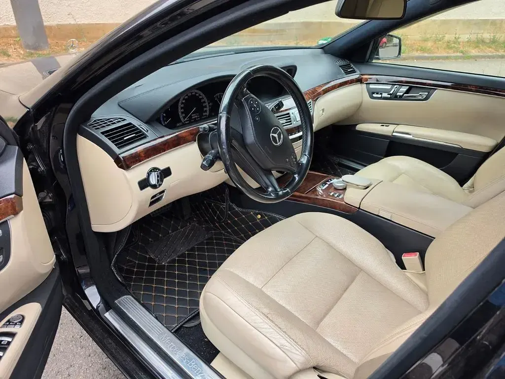 Gebraucht Mercedes S350 258 PS (189 kW) 2011 Schwarz Limousine