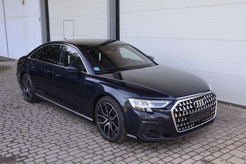 Gebraucht Audi A8L Exclusive 462 PS (339 kW) 2024 Blau Limousine
