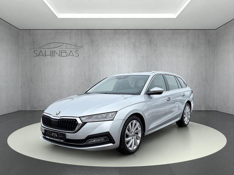 Gebraucht Skoda Octavia First Edition 150 PS (110 kW) 2020 Silber Kombi