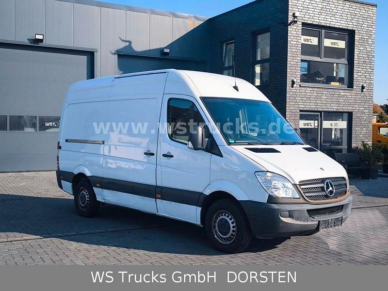 Gebraucht Mercedes Sprinter 163 PS (119 kW) 2013 Weiß Van