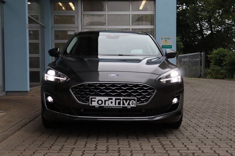 Gebraucht Ford Focus Vignale 150 PS (110 kW) 2018 Magneticgrau metallic Limousine