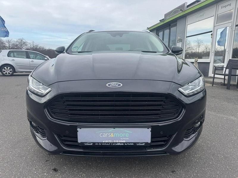 Gebraucht Ford Mondeo Titanium 239 PS (175 kW) 2015 Schwarz Kombi