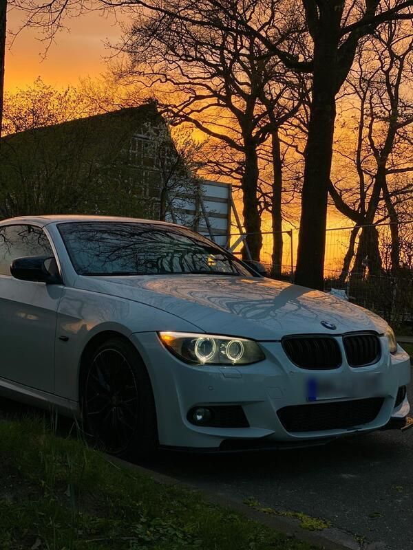 Weiß Gebraucht 2013 BMW 335 Cabriolet M Sport Cabrio | 23.000 € (Fairer Preis) - Bild 1/4