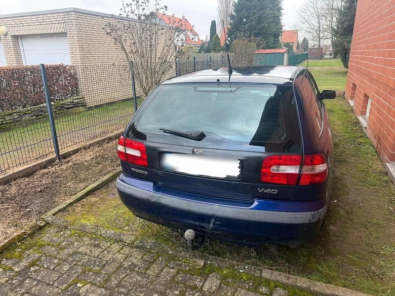 Gebraucht Volvo V40 2002 Blau Kombi