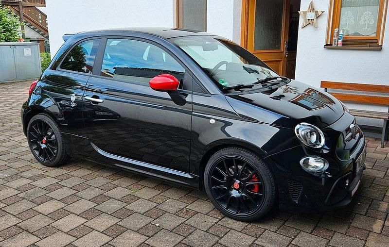 Schwarz Gebraucht 2019 Abarth 595 Pista Kleinwagen | 16.900 € (Guter Preis) - Bild 1/4