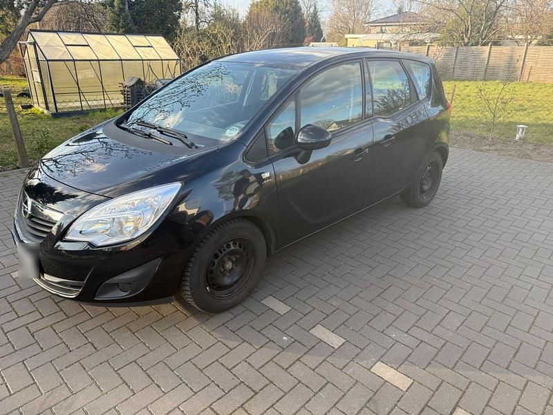 Gebraucht Opel Meriva Active 101 PS (74 kW) 2013 Schwarz Van / Kleinbus