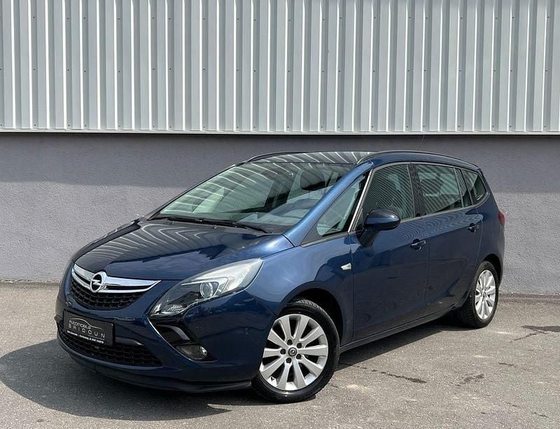 Gebraucht 2011 Opel Zafira Tourer Edition Van / Kleinbus | 6.990 € (Fairer Preis) - Bild 1/4