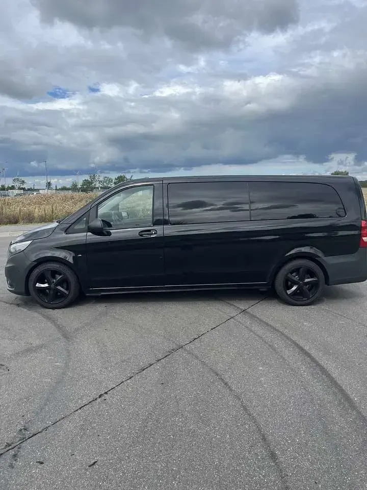 Gebraucht Mercedes Vito 163 PS (119 kW) 2015 Schwarz Van