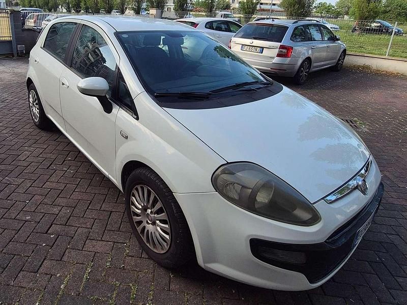 Gebraucht Fiat Punto Evo Dynamic 75 PS (55 kW) 2011 Weiß Kleinwagen