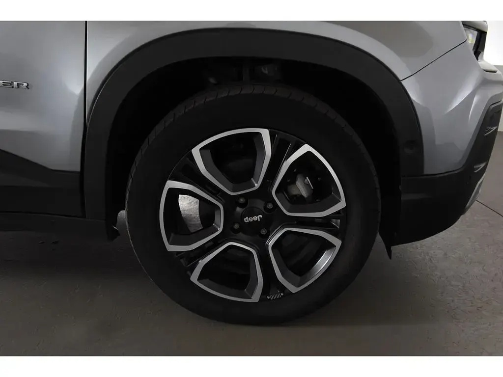 Brugt Jeep Avenger EV Summit 114 kW (156 HK) 2023 Grå SUV