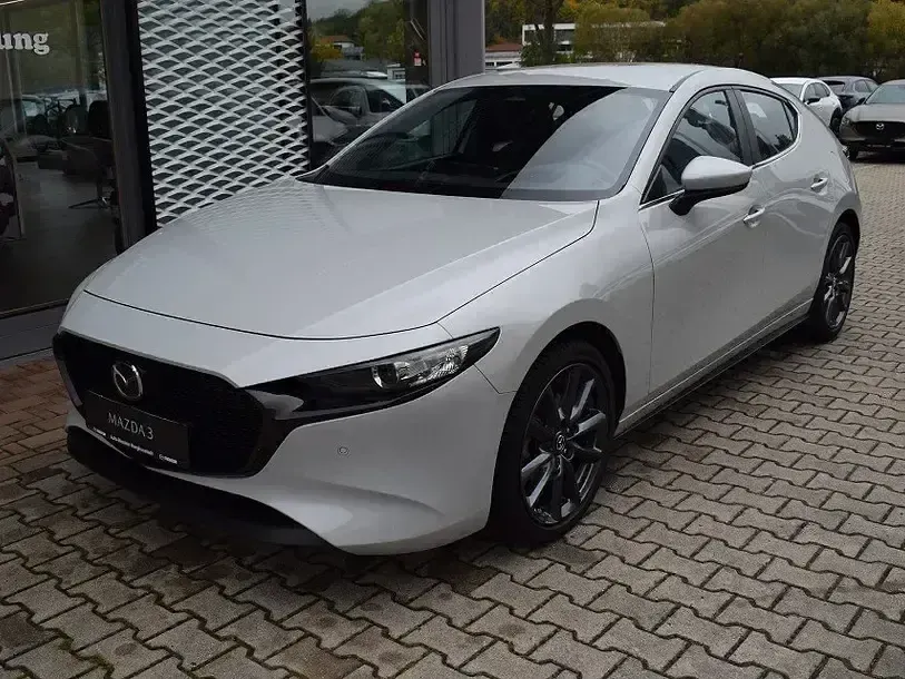 Gebraucht Mazda 3 Center-Line 140 PS (102 kW) 2025 Weiß Limousine