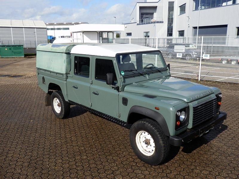 Grün Gebraucht 2013 Land Rover Defender Cabrio | 29.999 € - Bild 1/4