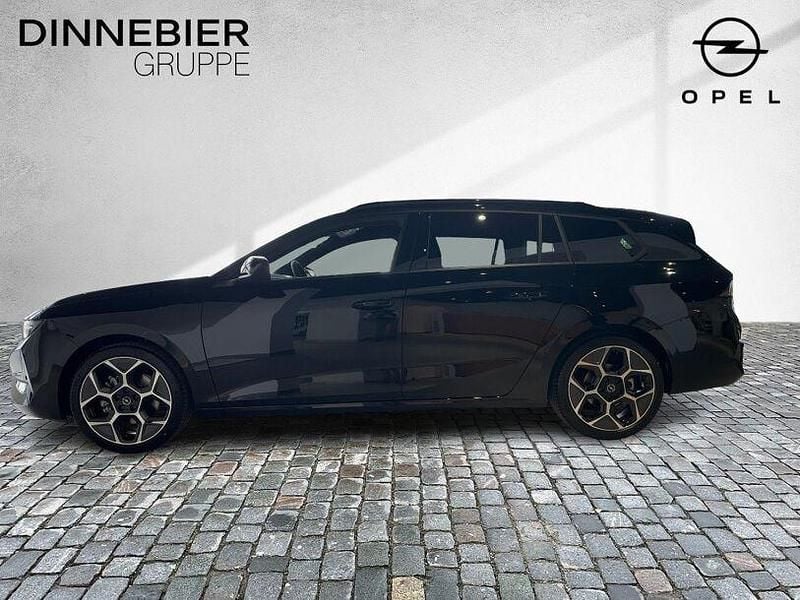 Neu Opel Astra Ultimate 131 PS (96 kW) 2026 Karbon schwarz metallic Kombi