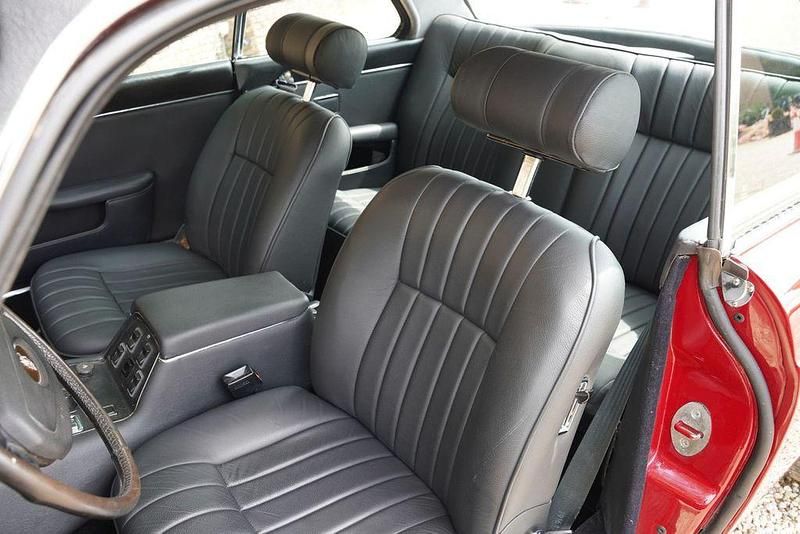 Gebraucht Jaguar XJ6 169 PS (124 kW) 1976 Rot Limousine