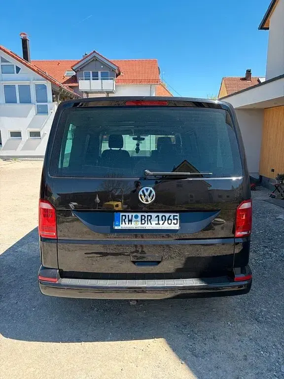 Używany VW T6 150 KM (110 kW) 2019 Czarny Van