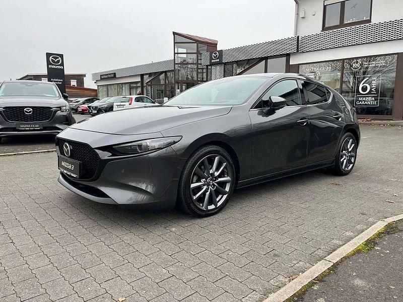 Machine grey Gebraucht 2021 Mazda 3 Active Limousine | 19.890 € (Guter Preis) - Bild 1/4