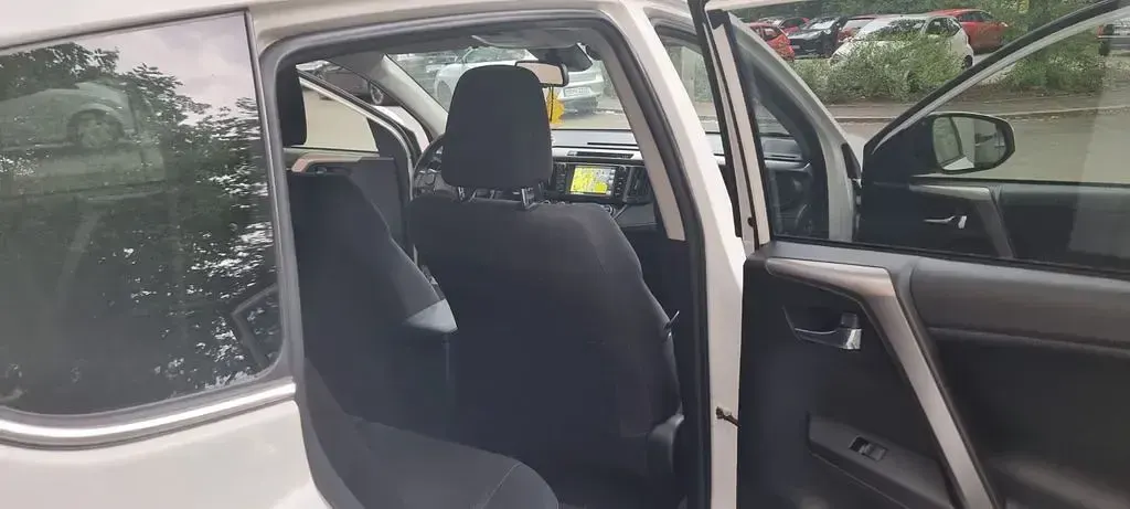 Gebraucht Toyota RAV4 Team 152 PS (111 kW) 2019 Weiß SUV