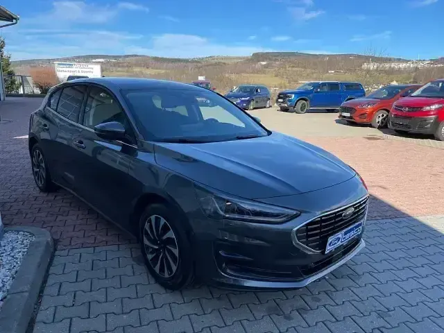 Ny Ford Focus Titanium X 155 HK (114 kW) 2026 Grå Sedan