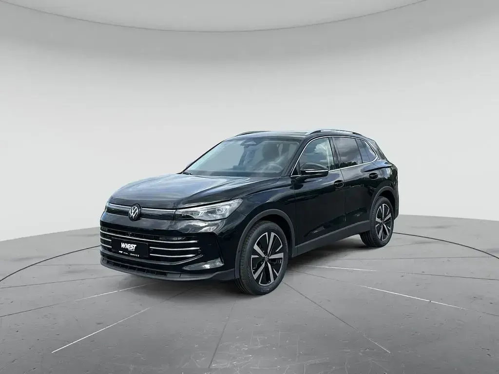 Neu VW Tiguan Elegance 150 PS (110 kW) 2026 Grenadillschwarz metallic SUV