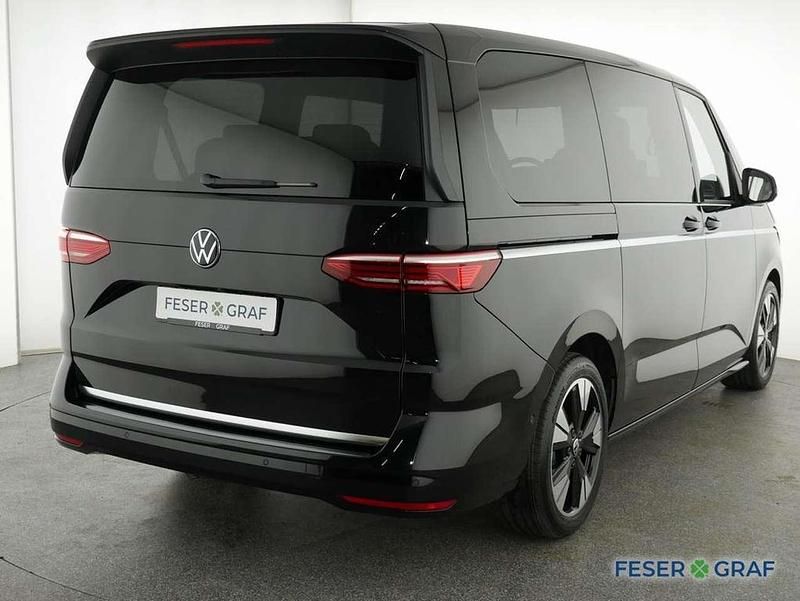 Neu VW Multivan Style 150 PS (110 kW) 2025 Deep black perleffekt Van