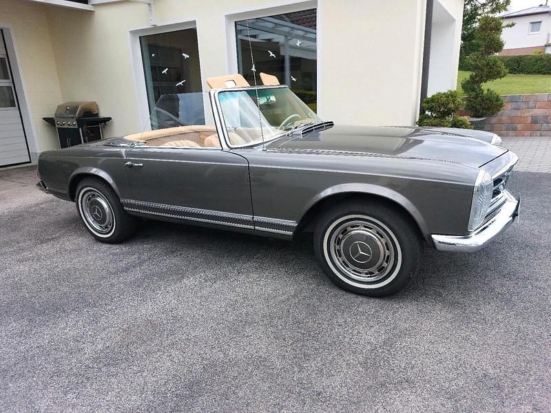 Gebraucht Mercedes 230 150 PS (110 kW) 1966 Grau Cabrio