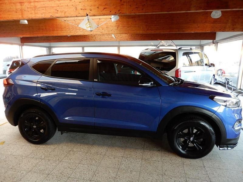 Gebraucht Hyundai Tucson Passion 132 PS (97 kW) 2018 Champion blue SUV