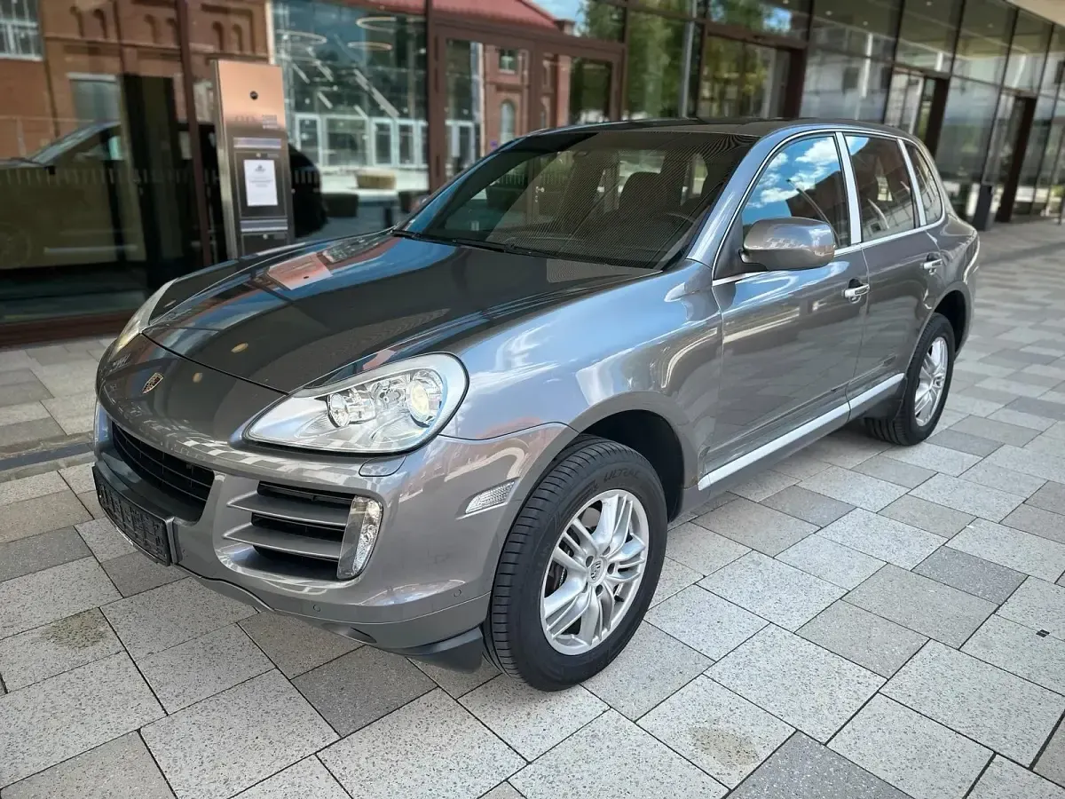 Gebraucht Porsche Cayenne 239 PS (175 kW) 2009 Grau SUV