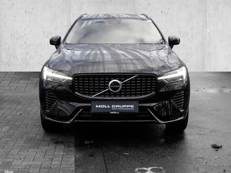 Gebraucht Volvo XC60 Plus 310 PS (228 kW) 2024 Onyx black metallic SUV