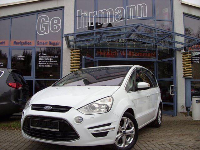 Gebraucht Ford S-MAX S 163 PS (119 kW) 2012 Weiß Van / Kleinbus
