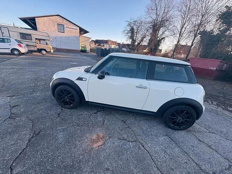 Gebraucht Mini Cooper 120 PS (88 kW) 2009 Weiß Kleinwagen