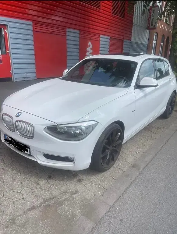 Gebraucht BMW 120 Urban Line 184 PS (135 kW) 2012 Weiß Kleinwagen