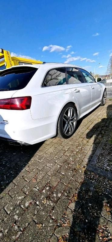 Gebraucht Audi A6 Competition 320 PS (235 kW) 2015 Weiß Kombi