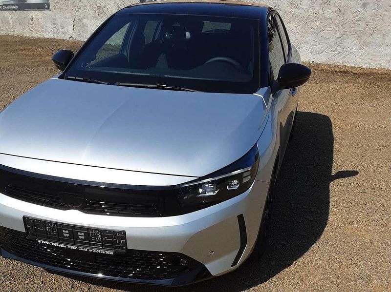 Gebraucht Opel Corsa 101 PS (74 kW) 2024 Silber Limousine