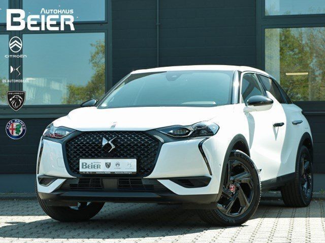 Weiß Gebraucht 2023 DS Automobiles DS3 Crossback E-Tense Performance Line Plus SUV | 19.380 € (Fairer Preis) - Bild 1/4