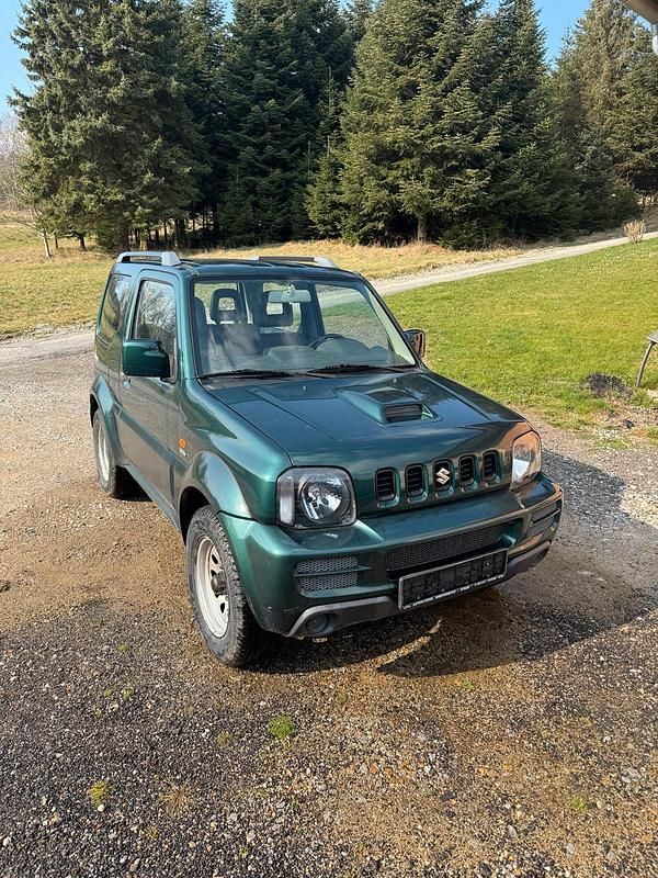 Gebraucht Suzuki Jimny Ranger 86 PS (63 kW) 2009 Grün SUV