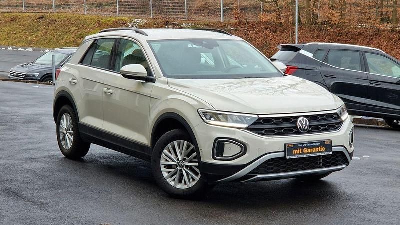 Gebraucht VW T-Roc Life 150 PS (110 kW) 2024 Grau SUV